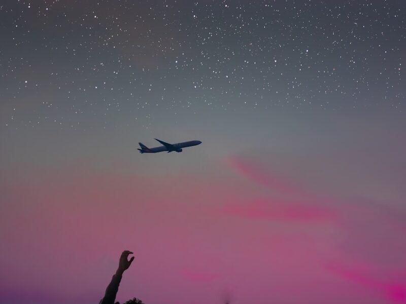 Photo Solo Travelers